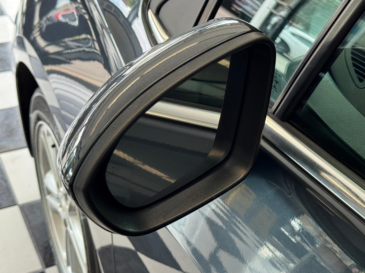 2017 Chevrolet Cruze LT+Camera+ApplePlay+CLEAN CARFAX Photo