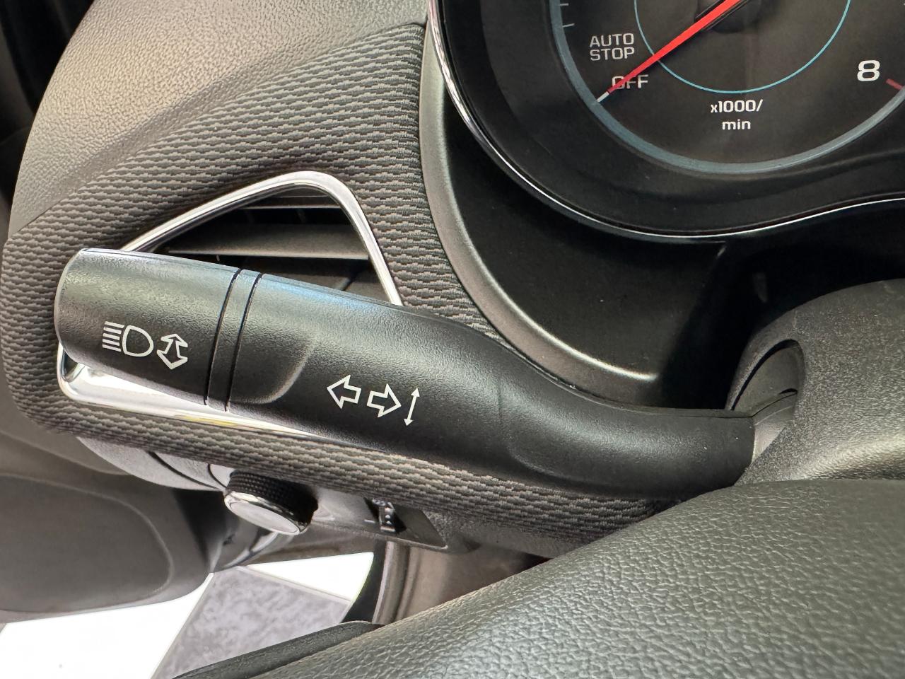 2017 Chevrolet Cruze LT+Camera+ApplePlay+CLEAN CARFAX Photo101