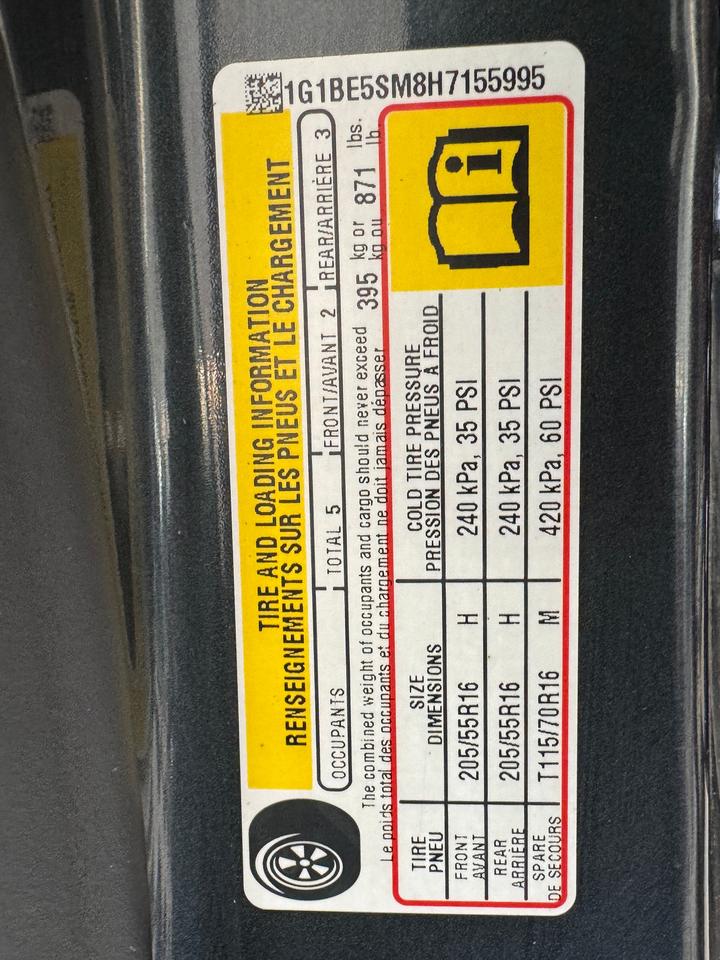 2017 Chevrolet Cruze LT+Camera+ApplePlay+CLEAN CARFAX Photo