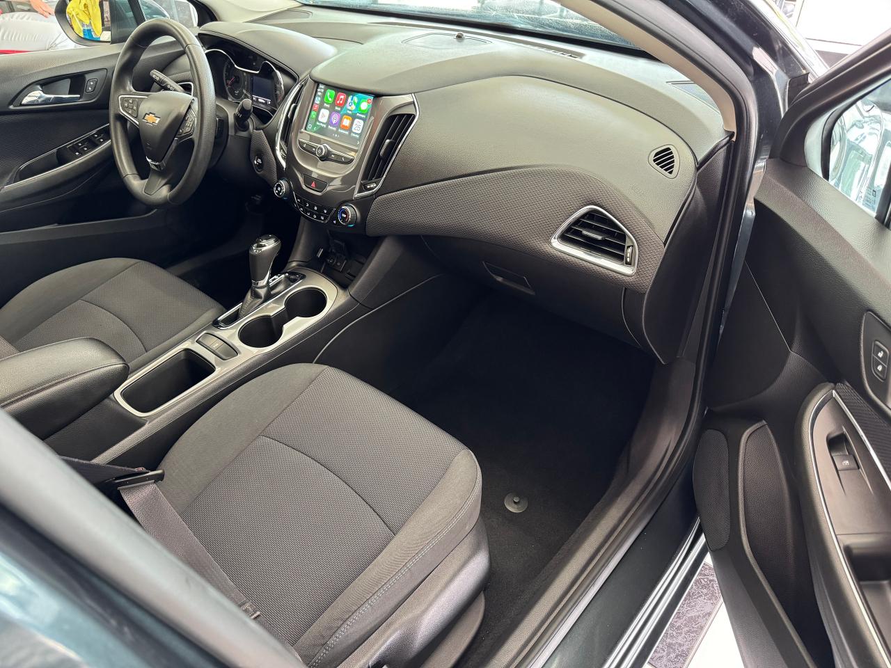 2017 Chevrolet Cruze LT+Camera+ApplePlay+CLEAN CARFAX Photo78