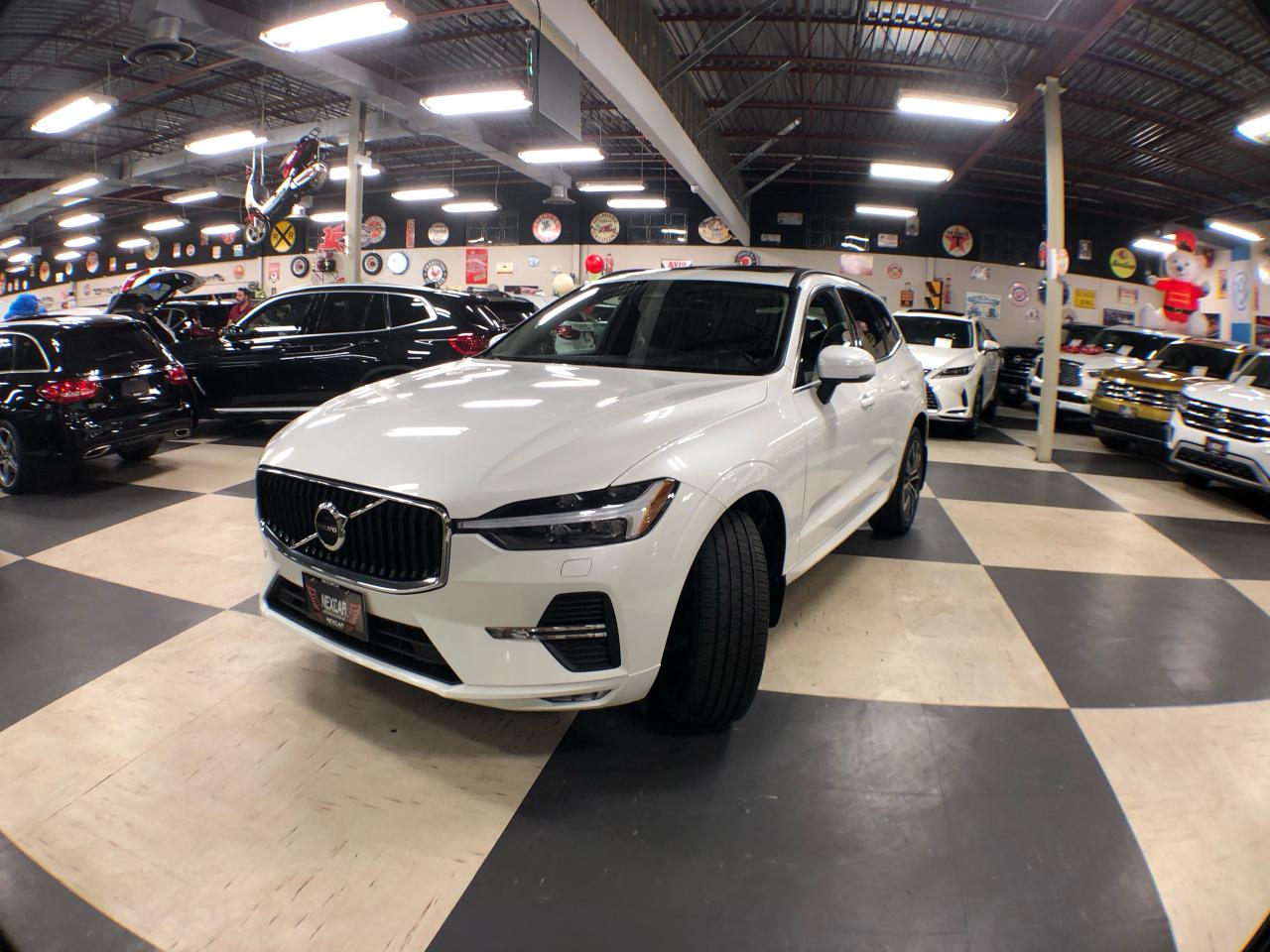 2022 Volvo XC60 MOMENTUM B6 AWD LEATHER PAN/ROOF NAV CAMERA Photo2