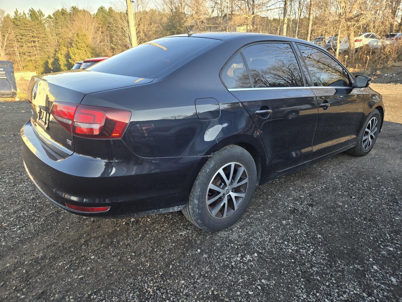2016 Volkswagen Jetta 1.8T Sport Photo