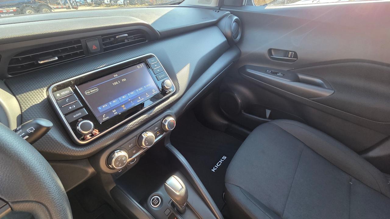 2025 Nissan Kicks S - Photo #11