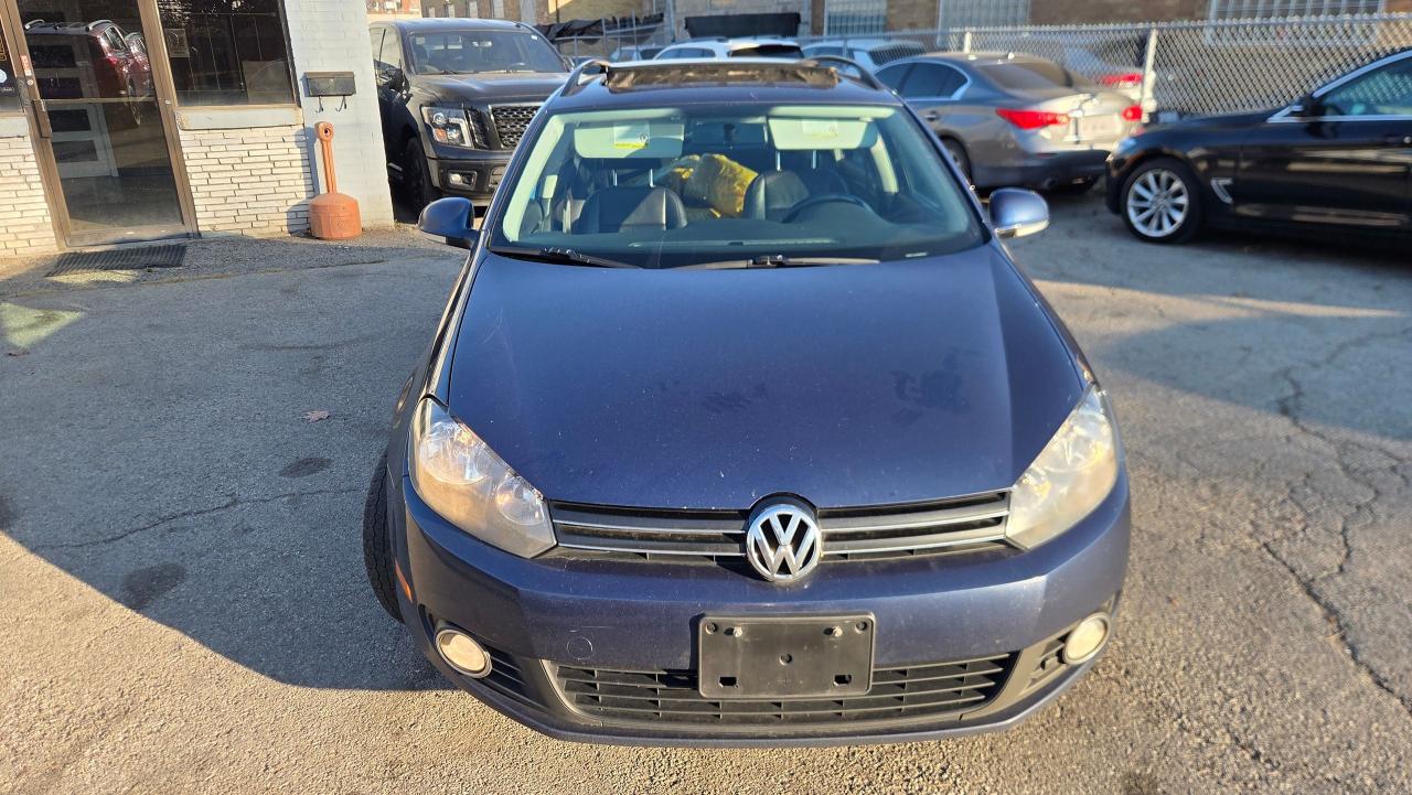 2013 Volkswagen Golf Wagon TDI Highline w/Navi/Winter tires/rims - Photo #6