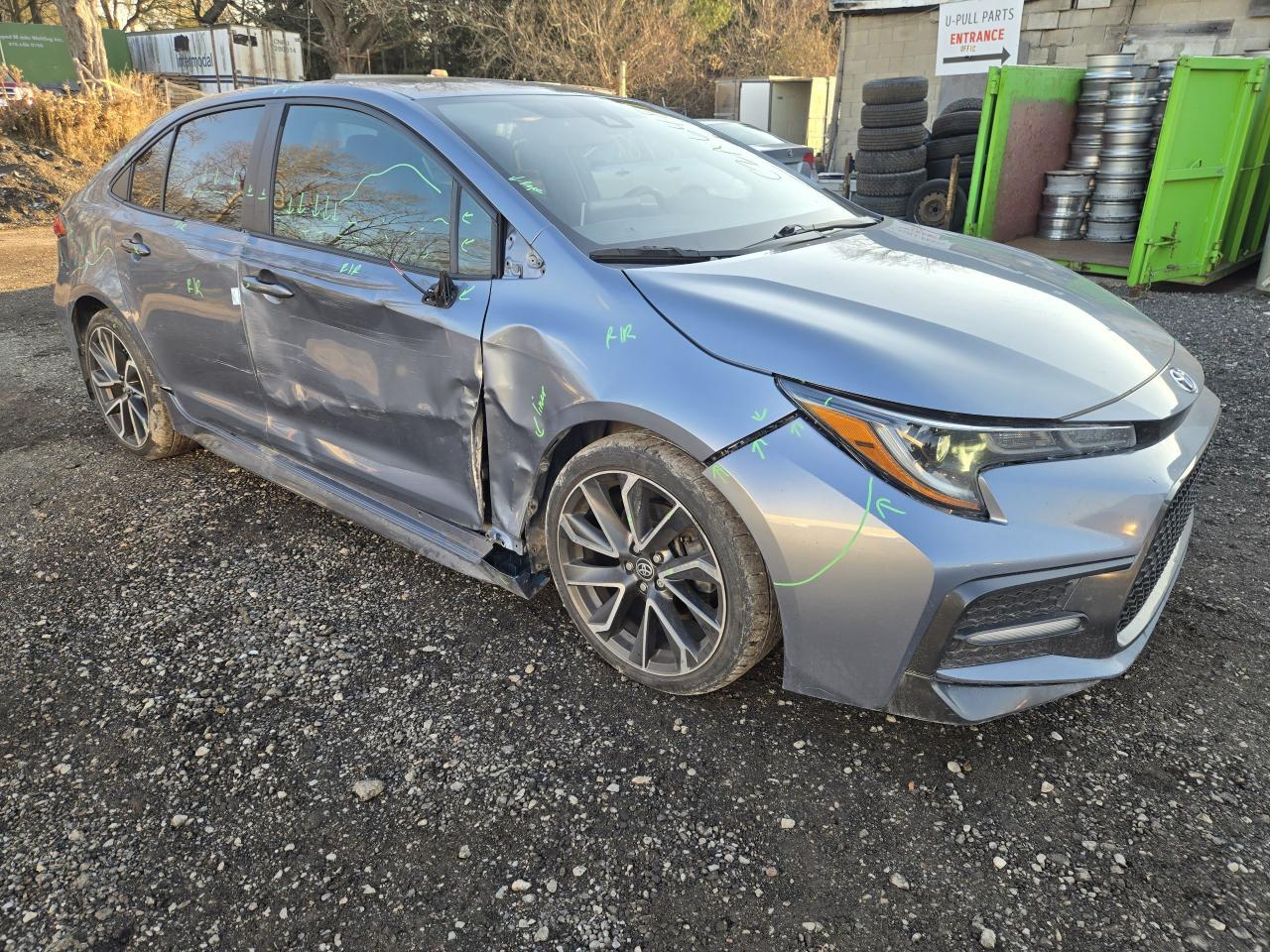 2020 Toyota Corolla SE Photo2