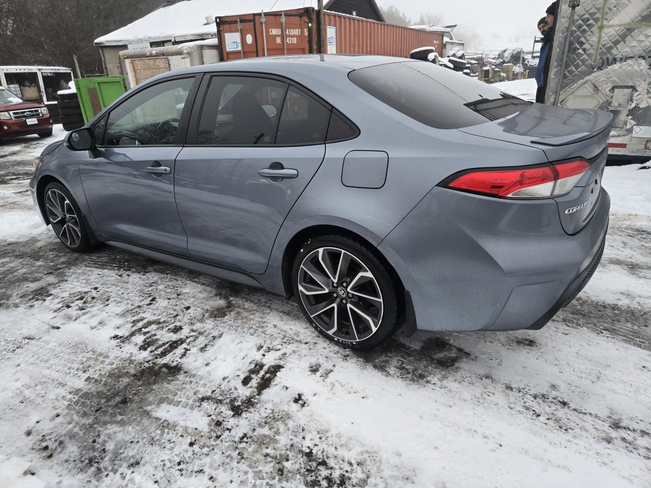 2020 Toyota Corolla SE - Photo #11