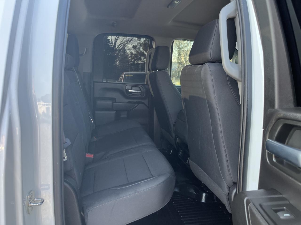 2024 GMC Sierra 2500 HD Pro ~1 OWNER~NO ACCIDENTS!~ Photo