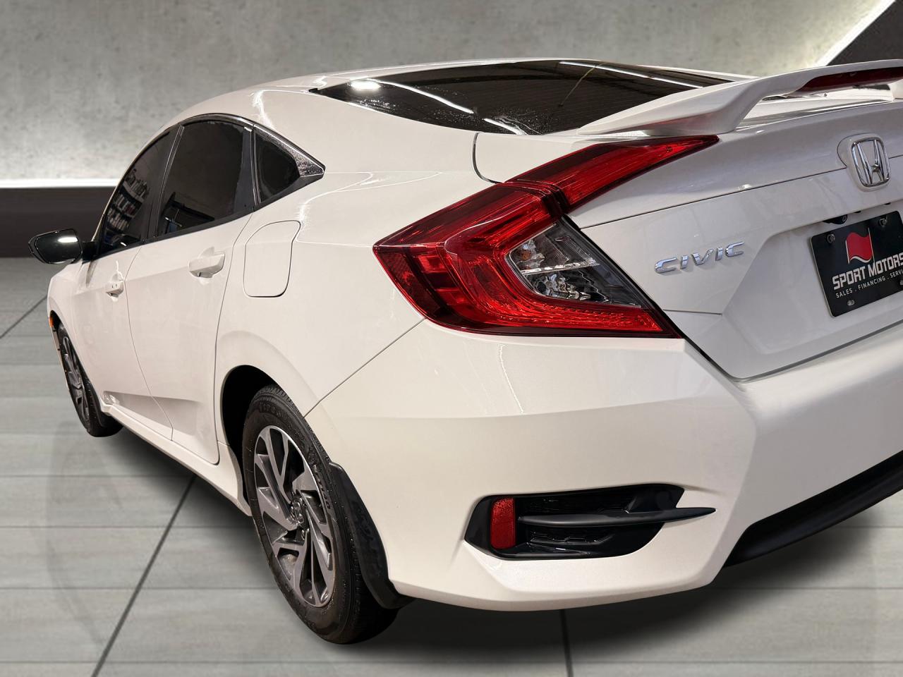 2018 Honda Civic EX+New Brakes+Roof+Adaptive Cruise+CLEAN CARFAX Photo