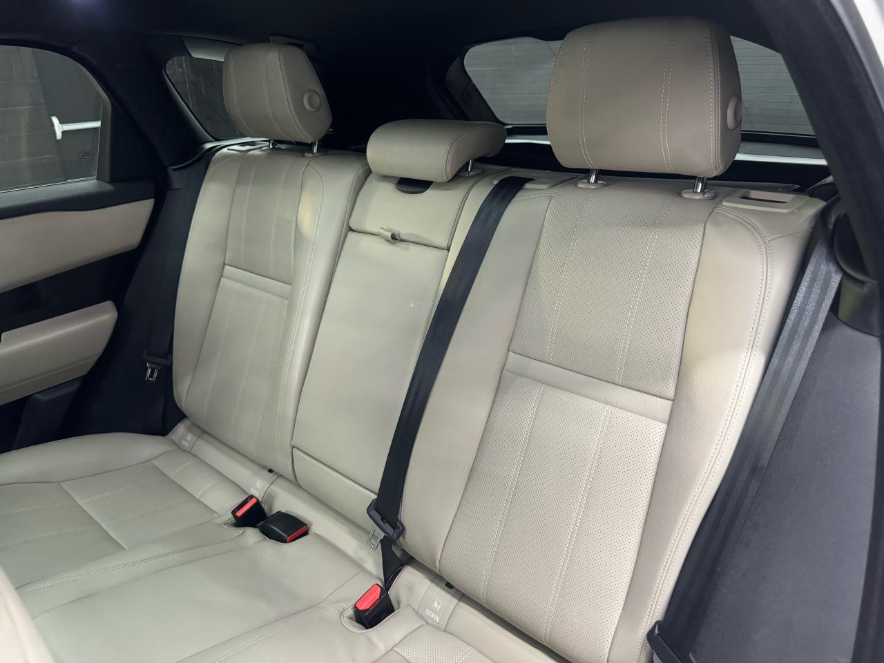 2018 Land Rover Range Rover Velar P180D|R-DYNAMIC|SE|NAV|BACKUP|LKA|COOLED SEATS| - Photo #29