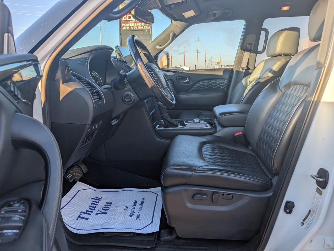 2022 Infiniti QX80 LUXE 7-Passenger | Heated seats | Heated steering - Photo #11