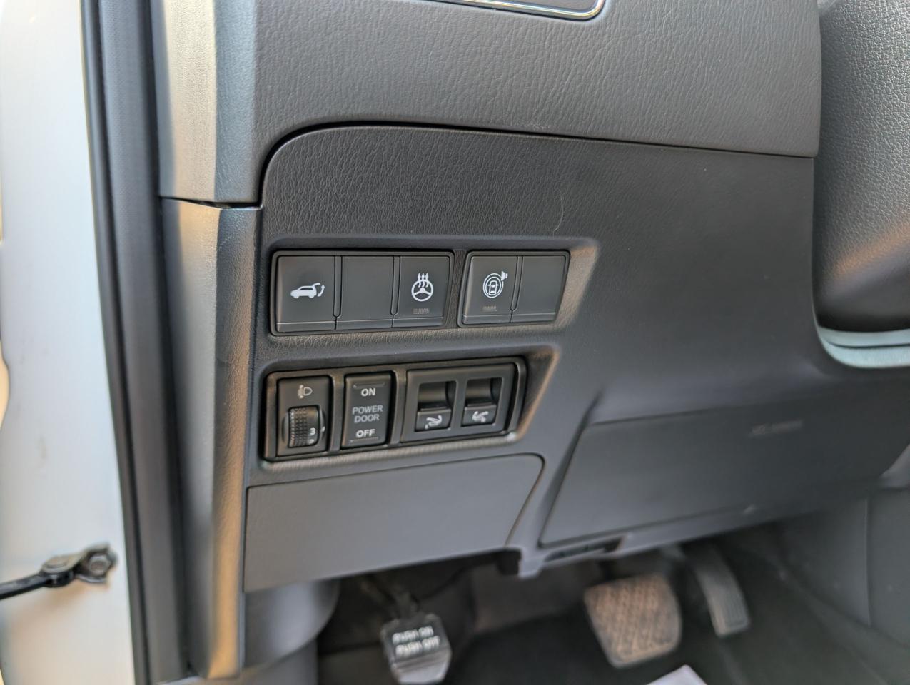 2022 Infiniti QX80 LUXE 7-Passenger | Heated seats | Heated steering - Photo #23