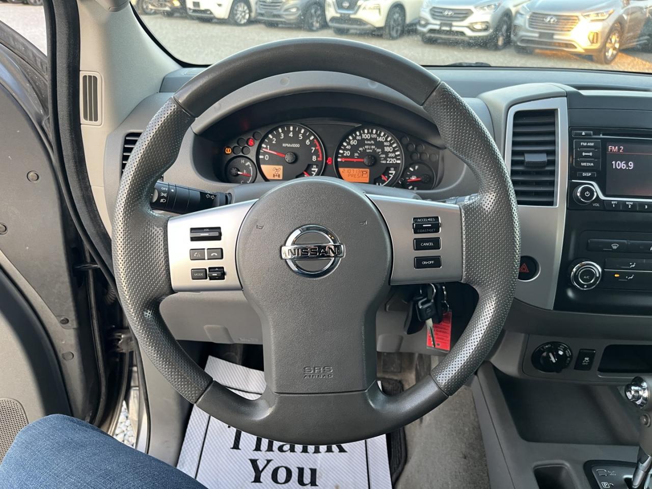 2017 Nissan Frontier SL Photo