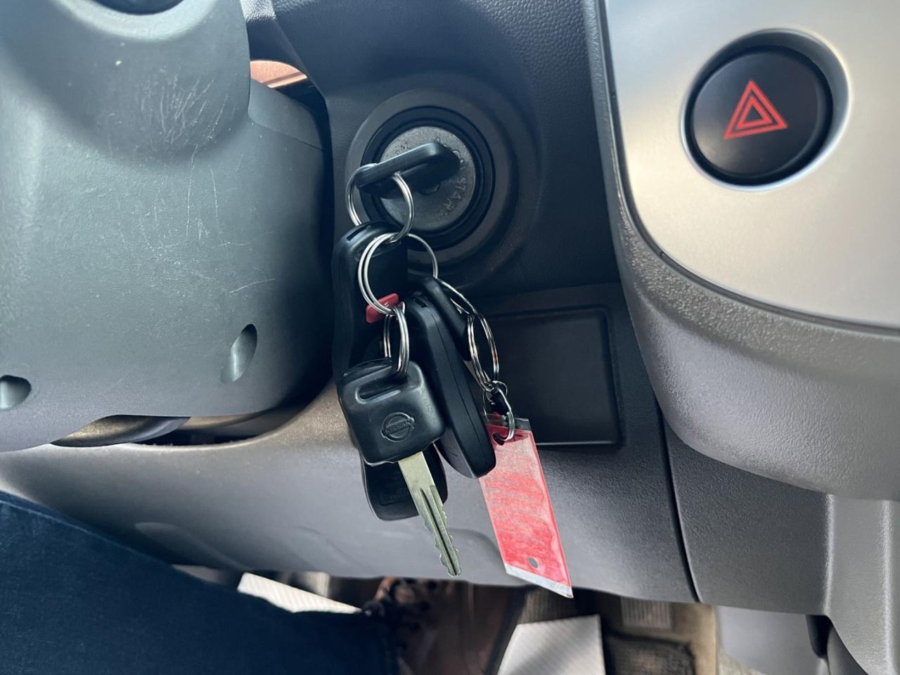 2017 Nissan Frontier SL Photo