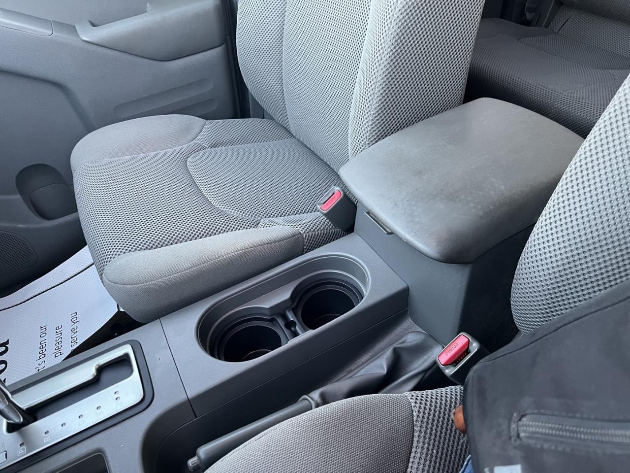 2017 Nissan Frontier SL Photo