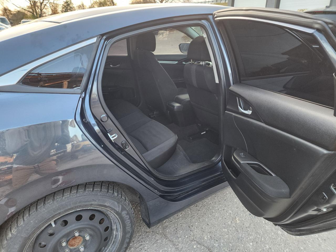 2021 Honda Civic EX l Clean Carfax l No accidents l Heated Seats - Photo #12