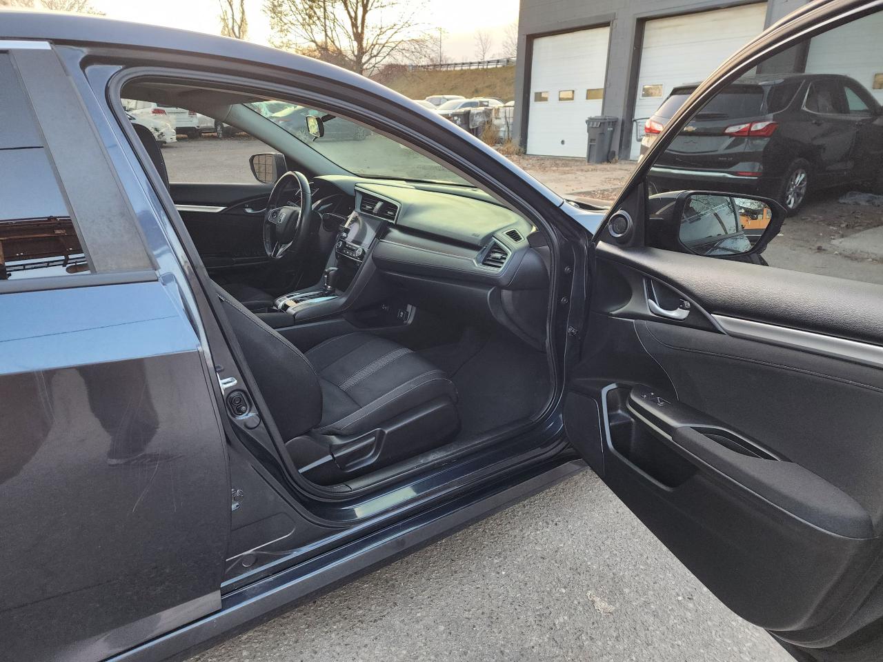 2021 Honda Civic EX l Clean Carfax l No accidents l Heated Seats Photo