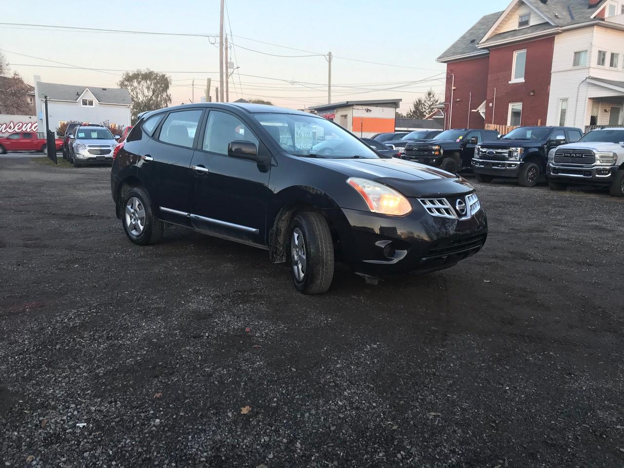 2012 Nissan Rogue S - Photo #2