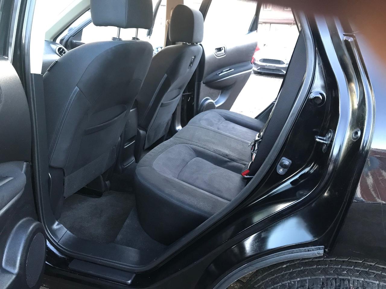 2012 Nissan Rogue S - Photo #14