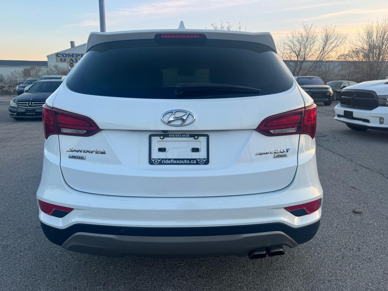 2018 Hyundai Santa Fe Sport Limited Photo
