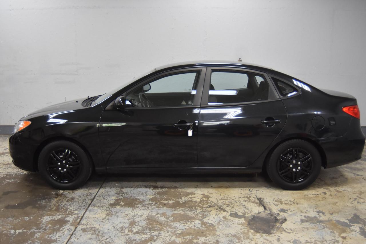 2008 Hyundai Elantra GL Photo3