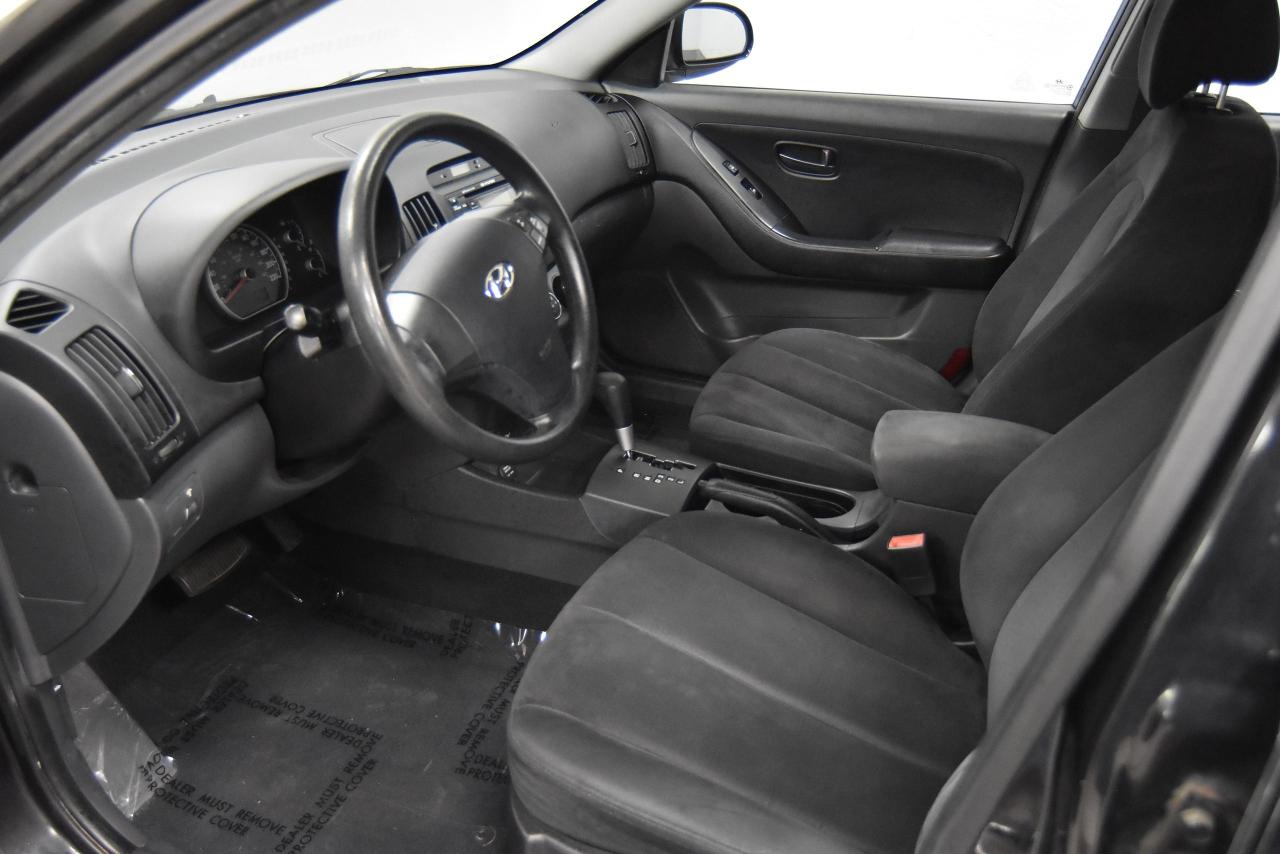 2008 Hyundai Elantra GL - Photo #9