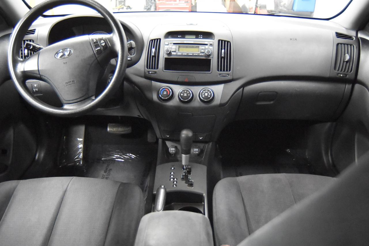 2008 Hyundai Elantra GL Photo