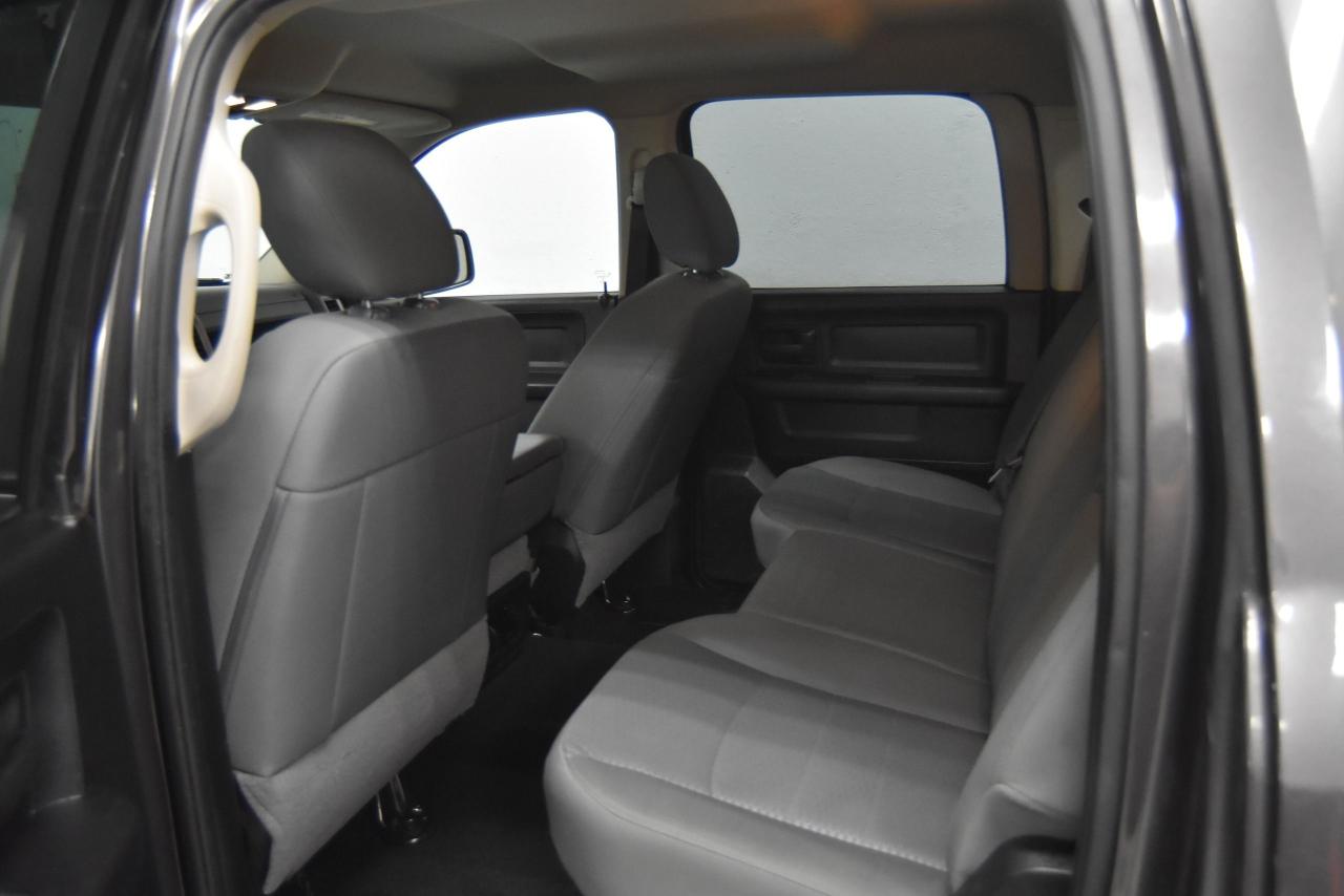 2015 RAM 1500 ST Photo