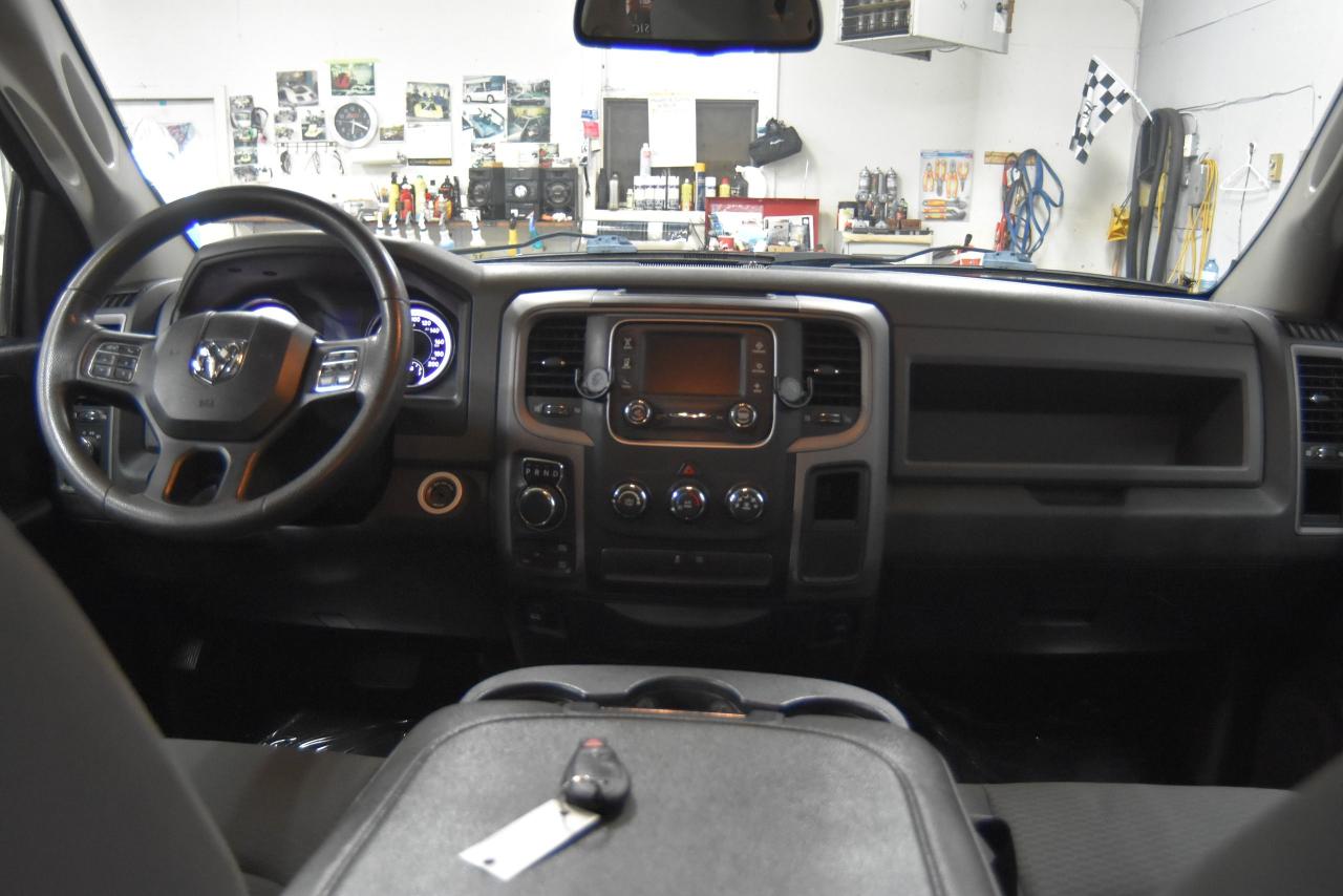 2015 RAM 1500 ST Photo