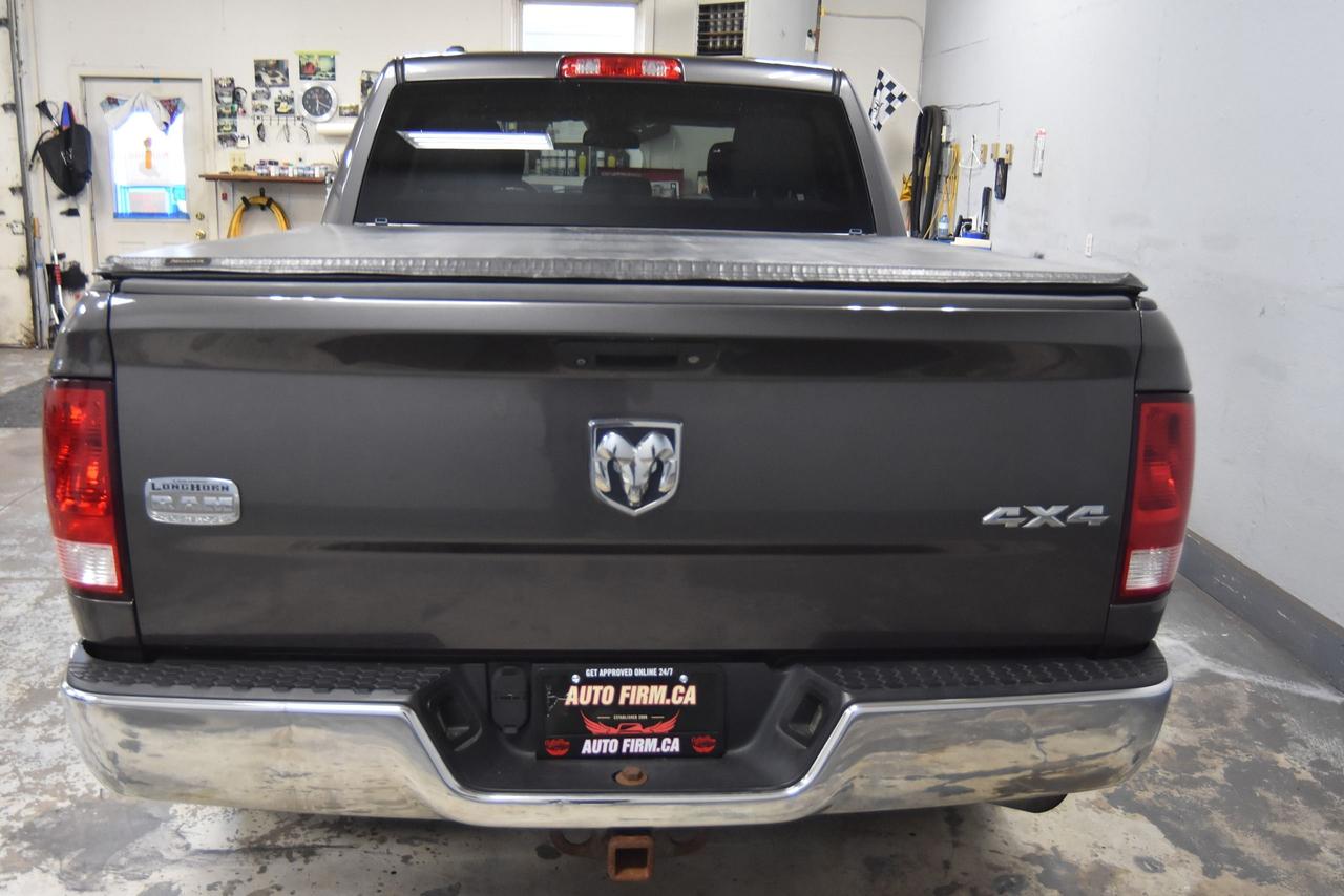 2015 RAM 1500 ST Photo
