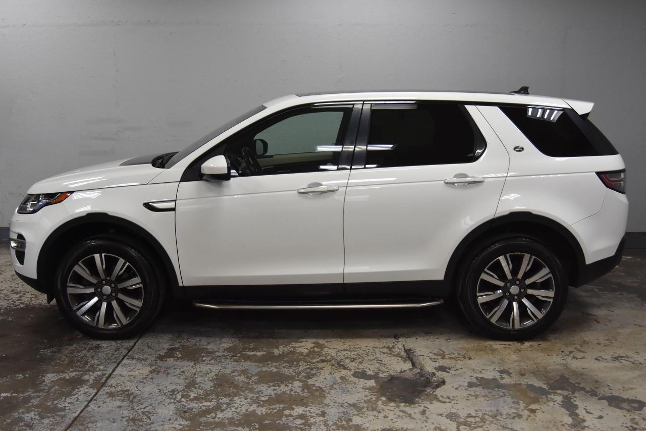2016 Land Rover Discovery Sport HSE LUXURY - Photo #4