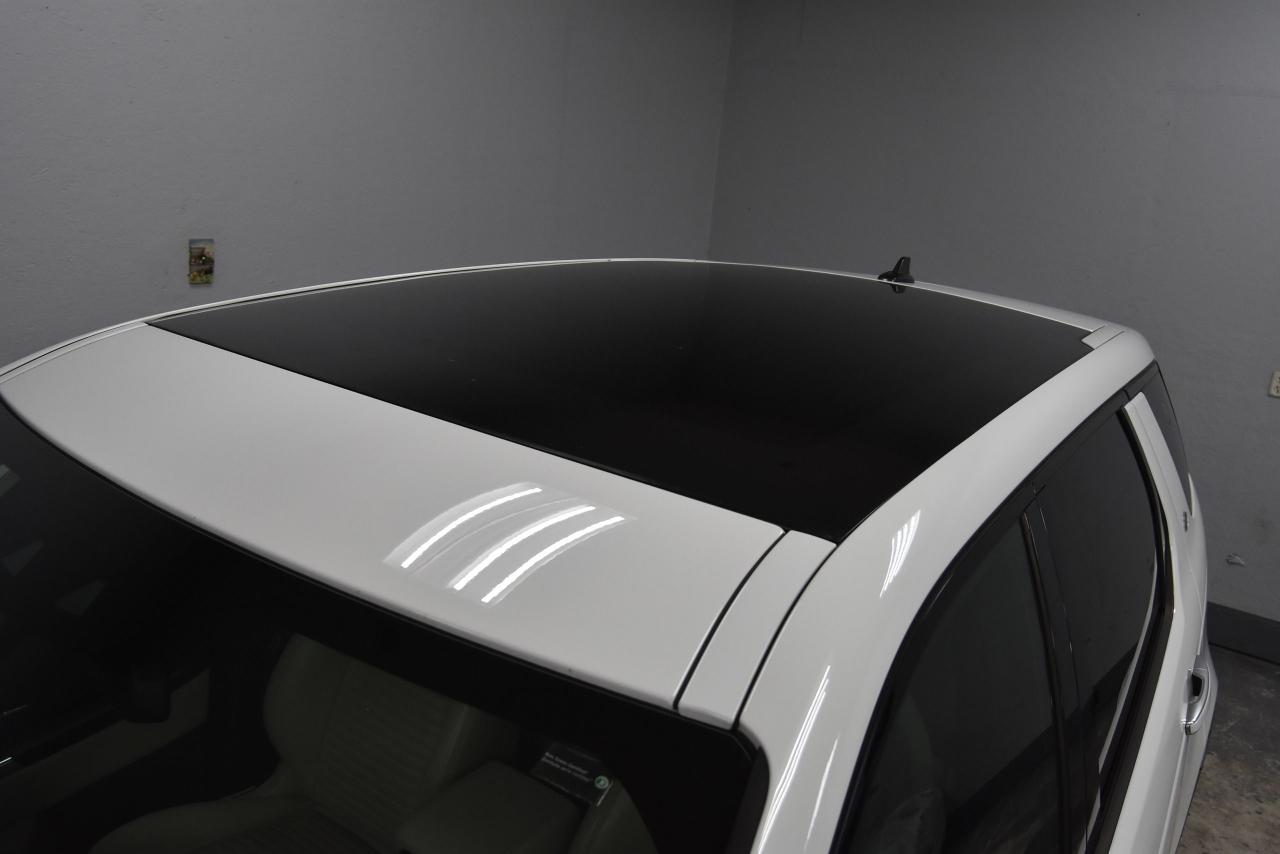 2016 Land Rover Discovery Sport HSE LUXURY - Photo #9