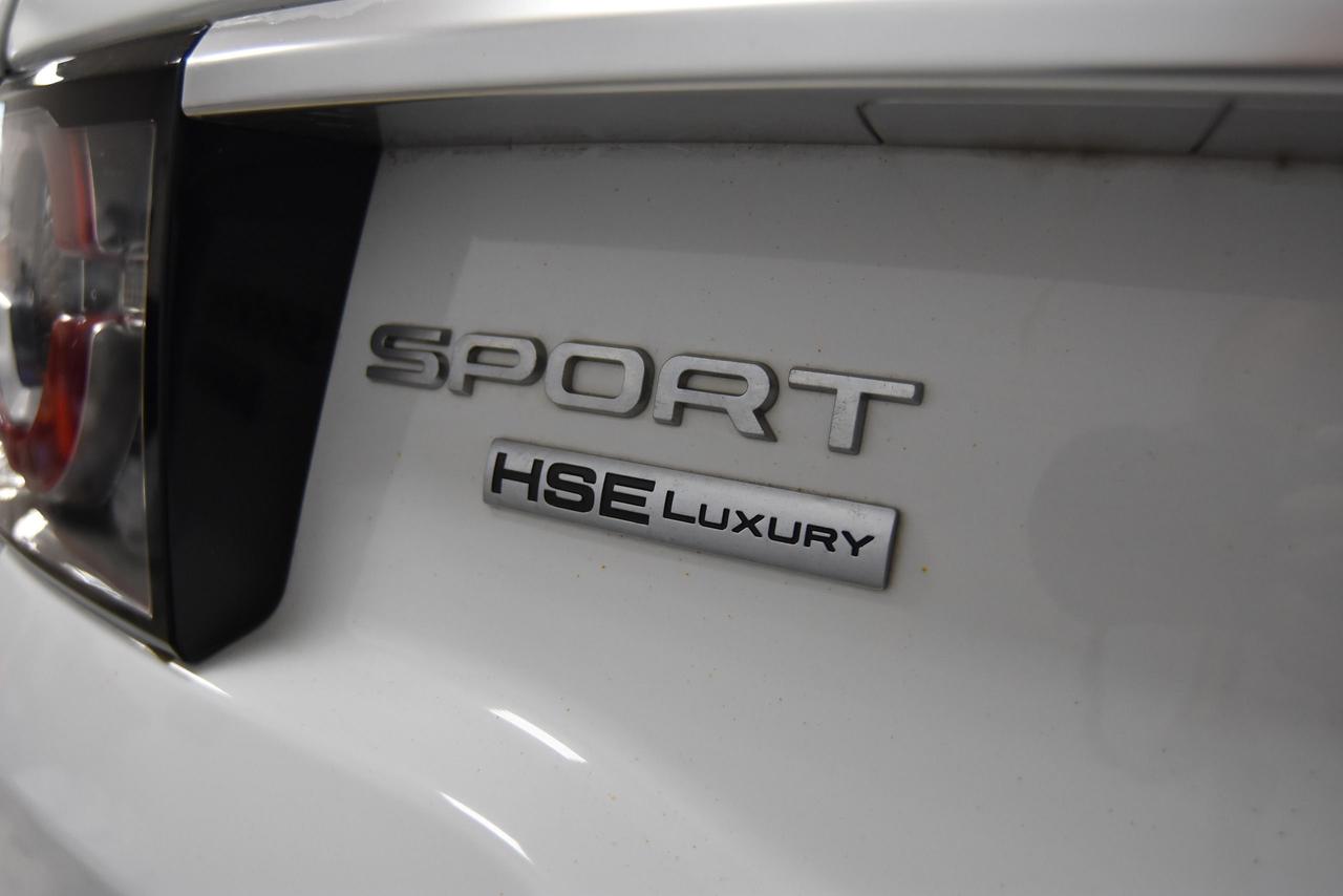 2016 Land Rover Discovery Sport HSE LUXURY Photo