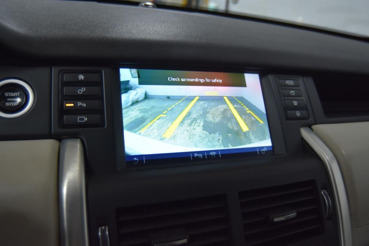 2016 Land Rover Discovery Sport HSE LUXURY - Photo #19