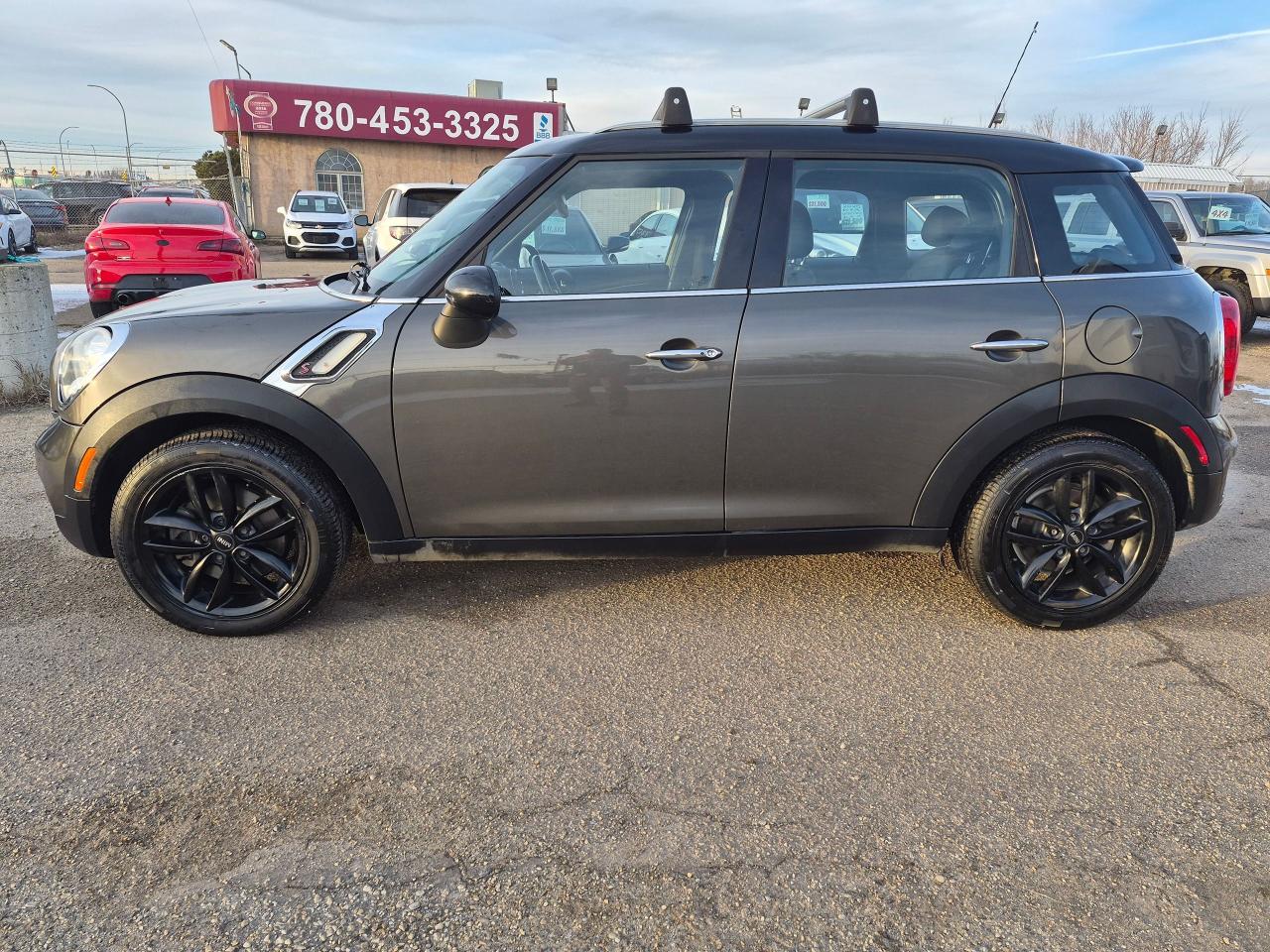 2014 MINI Cooper Countryman ALL4 S AWD, Leather, Sunroof, Nav, Htd Seats - Photo #5