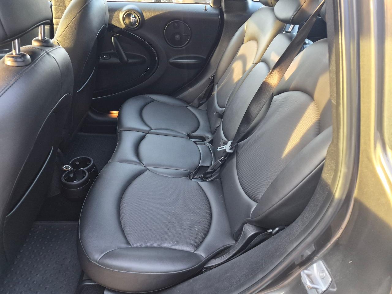 2014 MINI Cooper Countryman ALL4 S AWD, Leather, Sunroof, Nav, Htd Seats - Photo #17