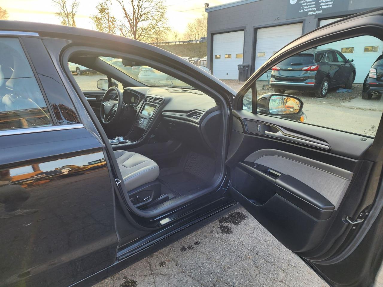 2018 Ford Fusion SPORT l V6 l AWD l Clean Carfax l No Accidents