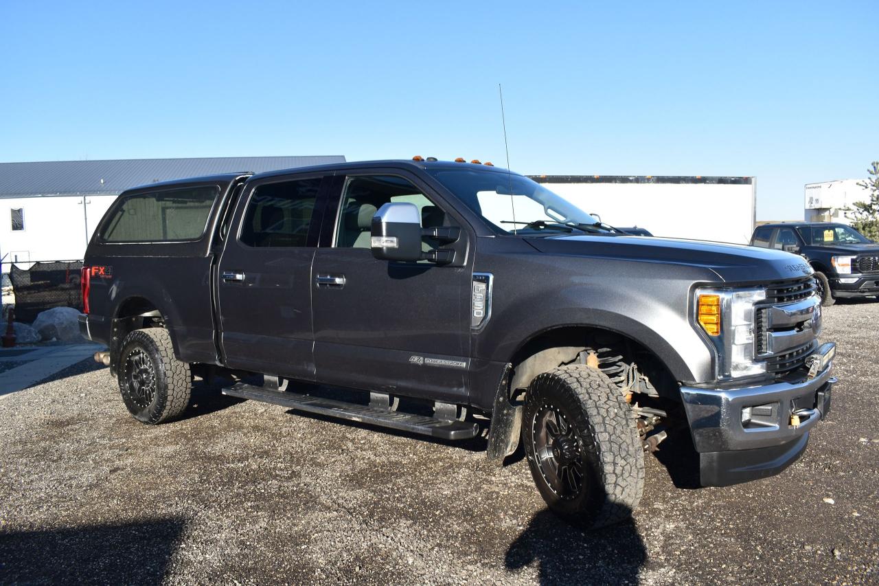 2017 Ford SUPER DUTY F-350 SRW XLT - 6.7L POWERSTROKE - BC TRUCK - Photo #6