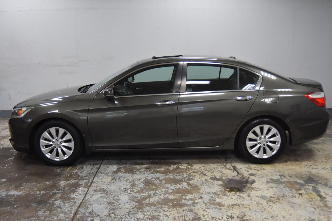 2015 Honda Accord EX-L Photo3