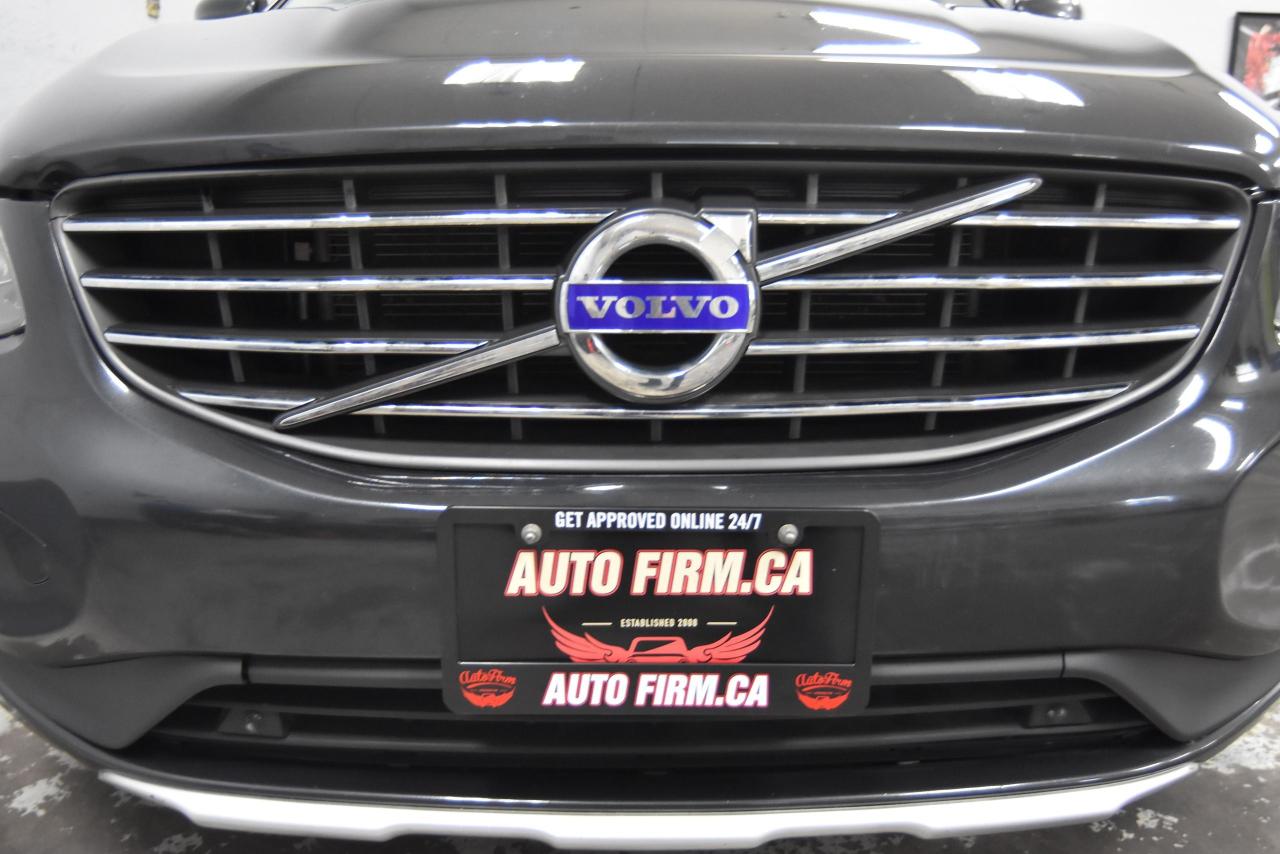 2015 Volvo XC60 T5 Drive-E Premier Plus - Photo #7