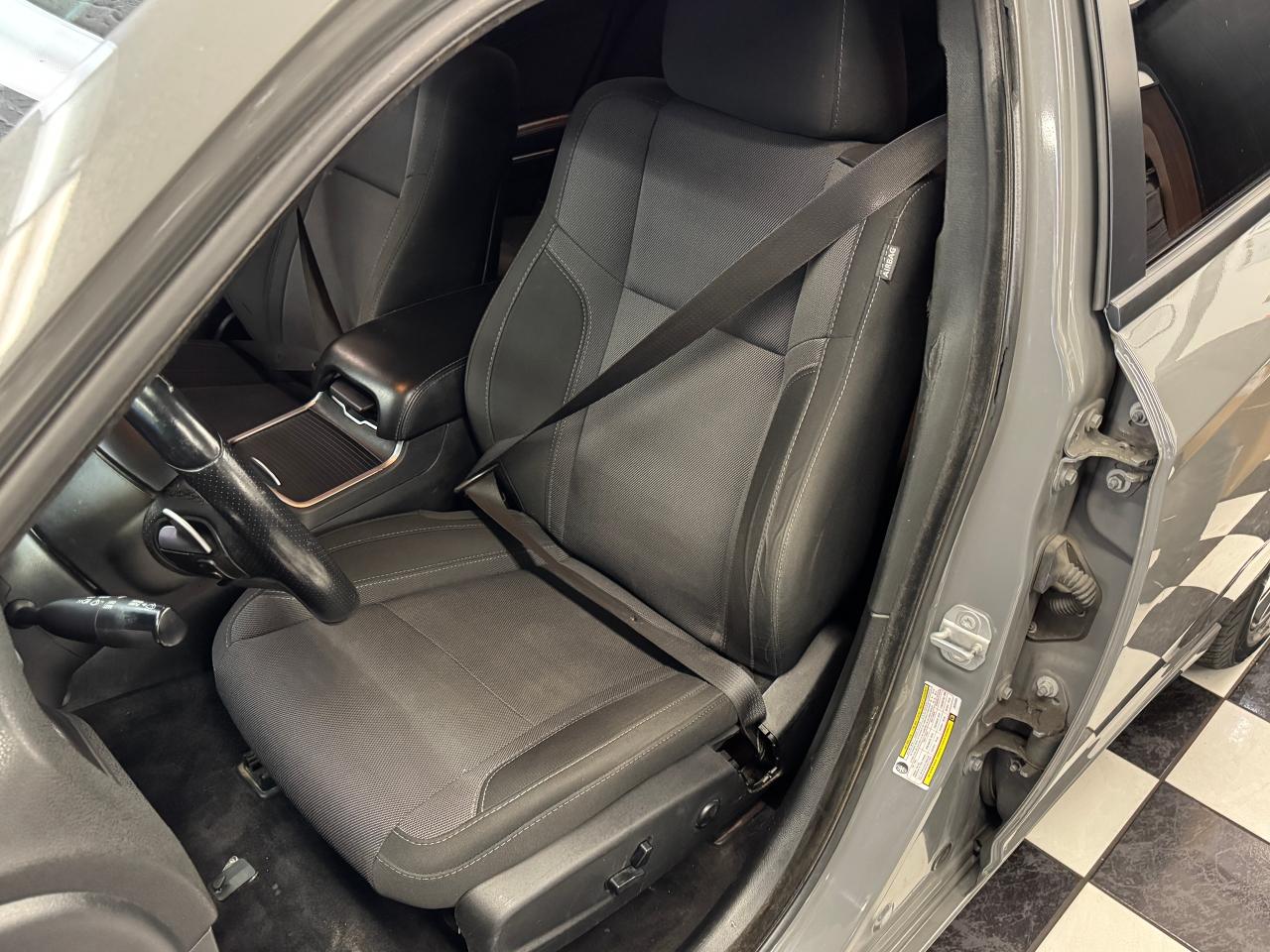 2018 Dodge Charger GT AWD+New Tires+ApplePlay+Remote Start Photo18