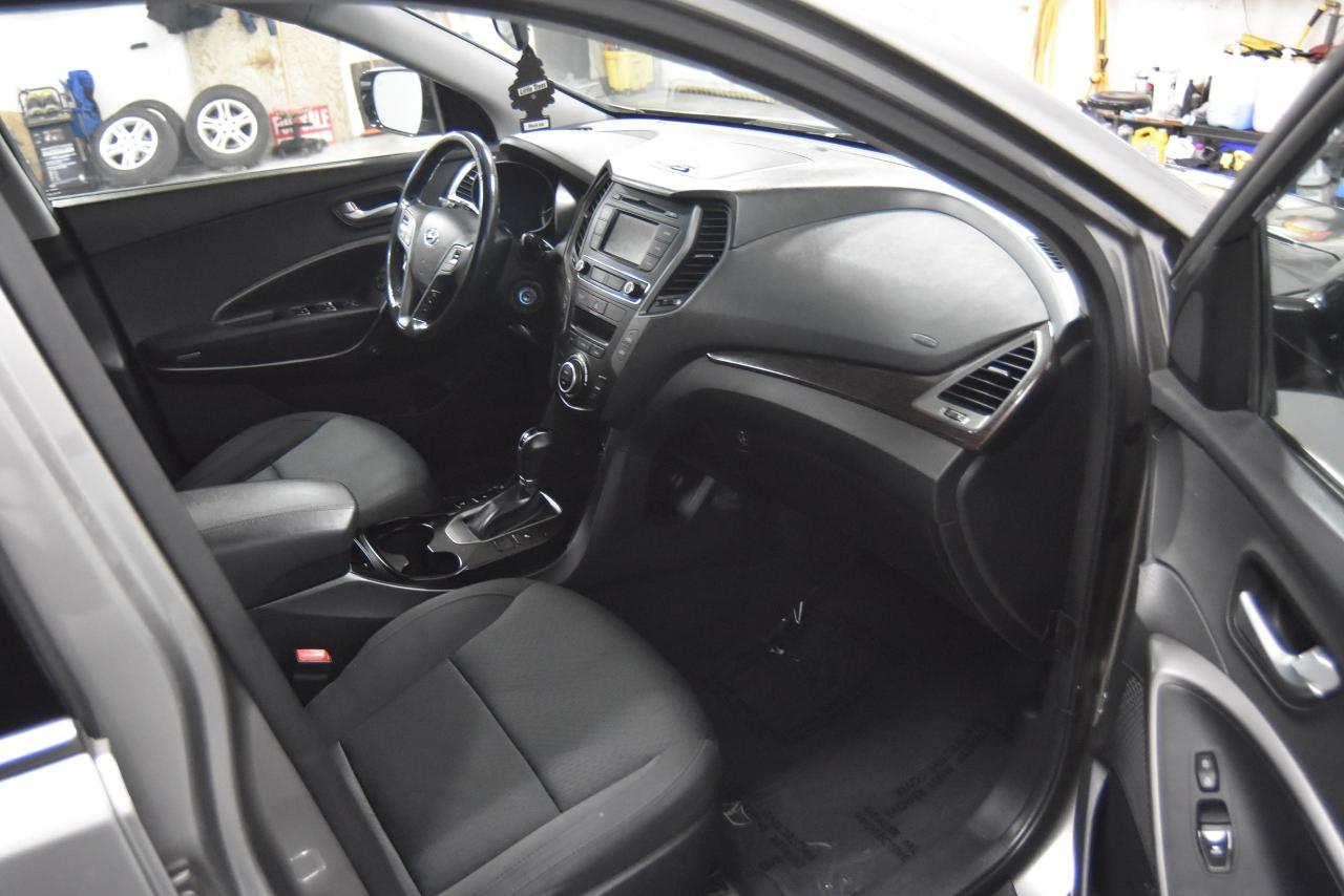 2018 Hyundai Santa Fe Sport Premium Photo