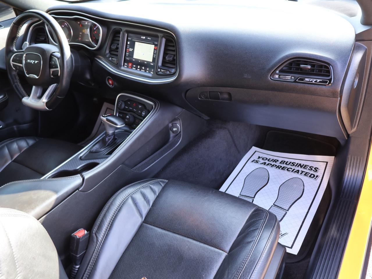 2018 Dodge Challenger SRT 392 CERTIFIED *ACCIDENT FREE*DODGE MAINTAIN* CAMERA NAV BLUETOOTH LEATHER COOL/HEA SEATS/STEEIRNG B.SPOT CRUISE ALLOYS - Photo #11