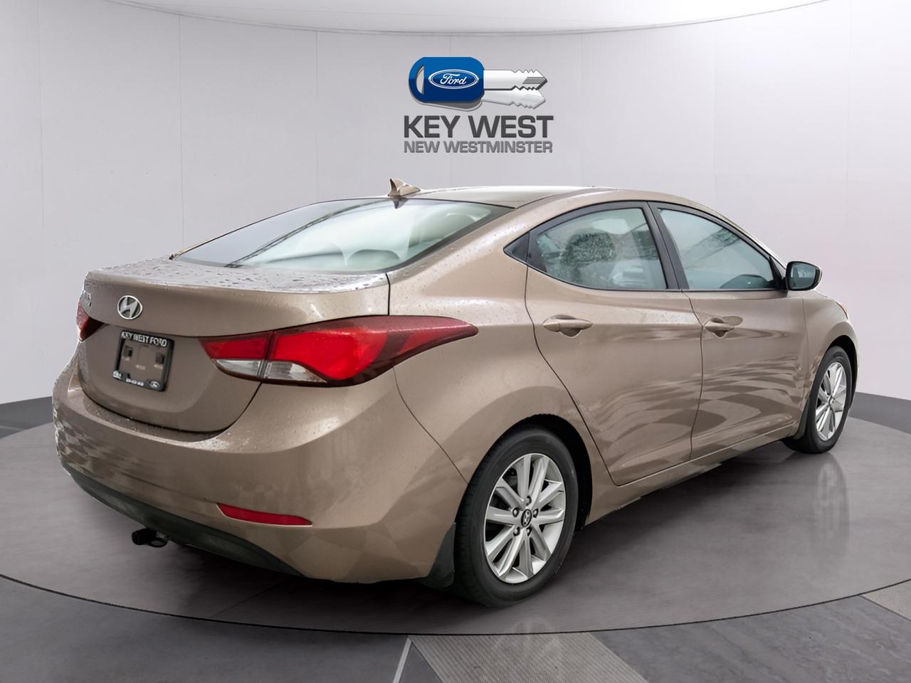 2015 Hyundai Elantra Sport Appearance *LOW KM'S!* Photo4