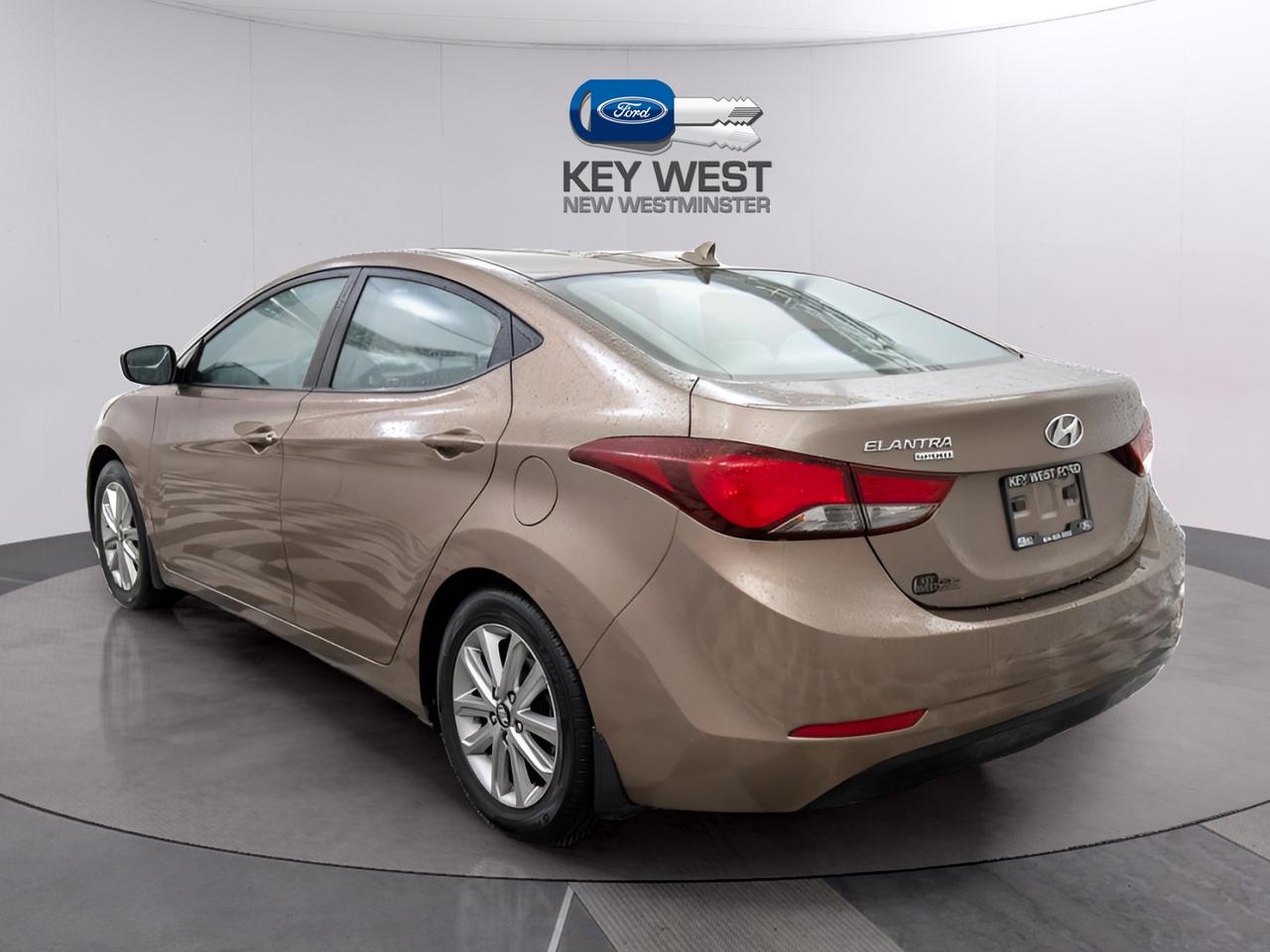 2015 Hyundai Elantra Sport Appearance *LOW KM'S!* Photo2