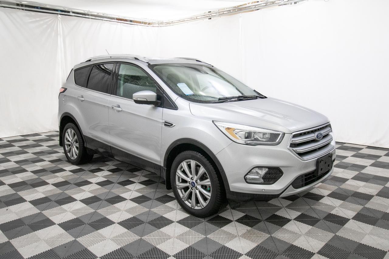 2017 Ford Escape Titanium Photo4