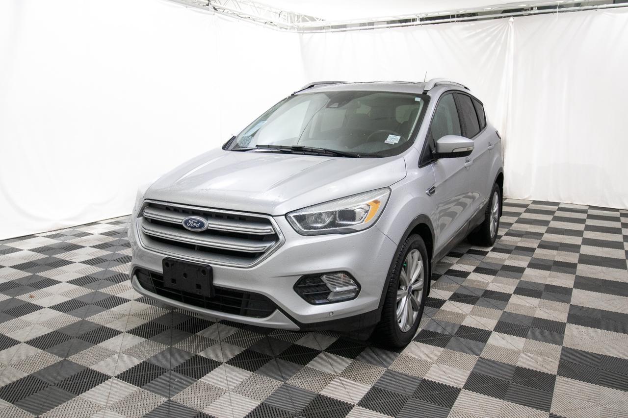 2017 Ford Escape Titanium Photo1