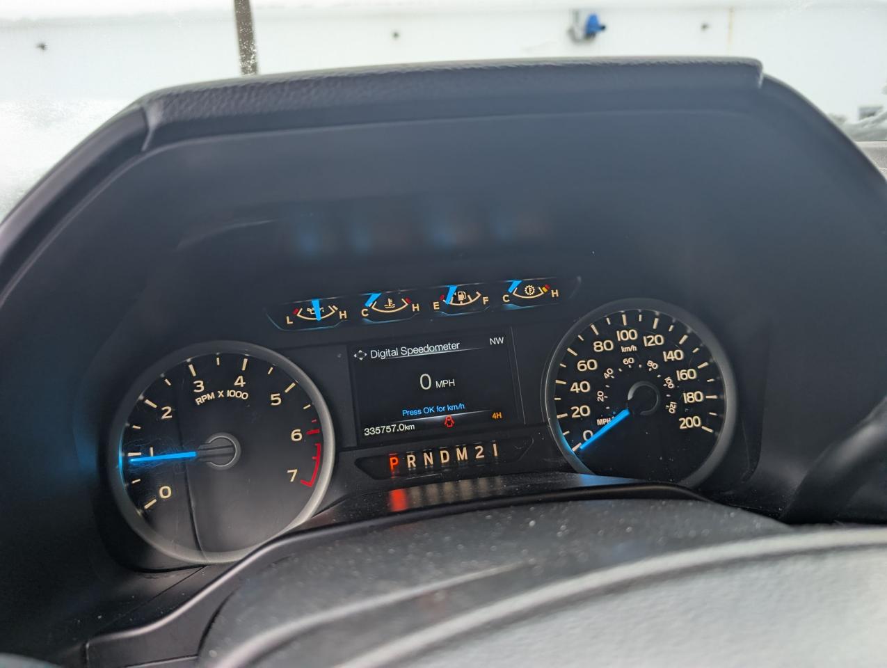 2016 Ford F-150 4WD SUPERCREW 145" XLT Photo