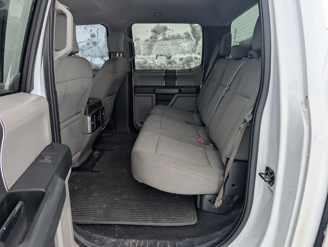 2016 Ford F-150 XLT 4WD SuperCrew 6.5' Box Photo