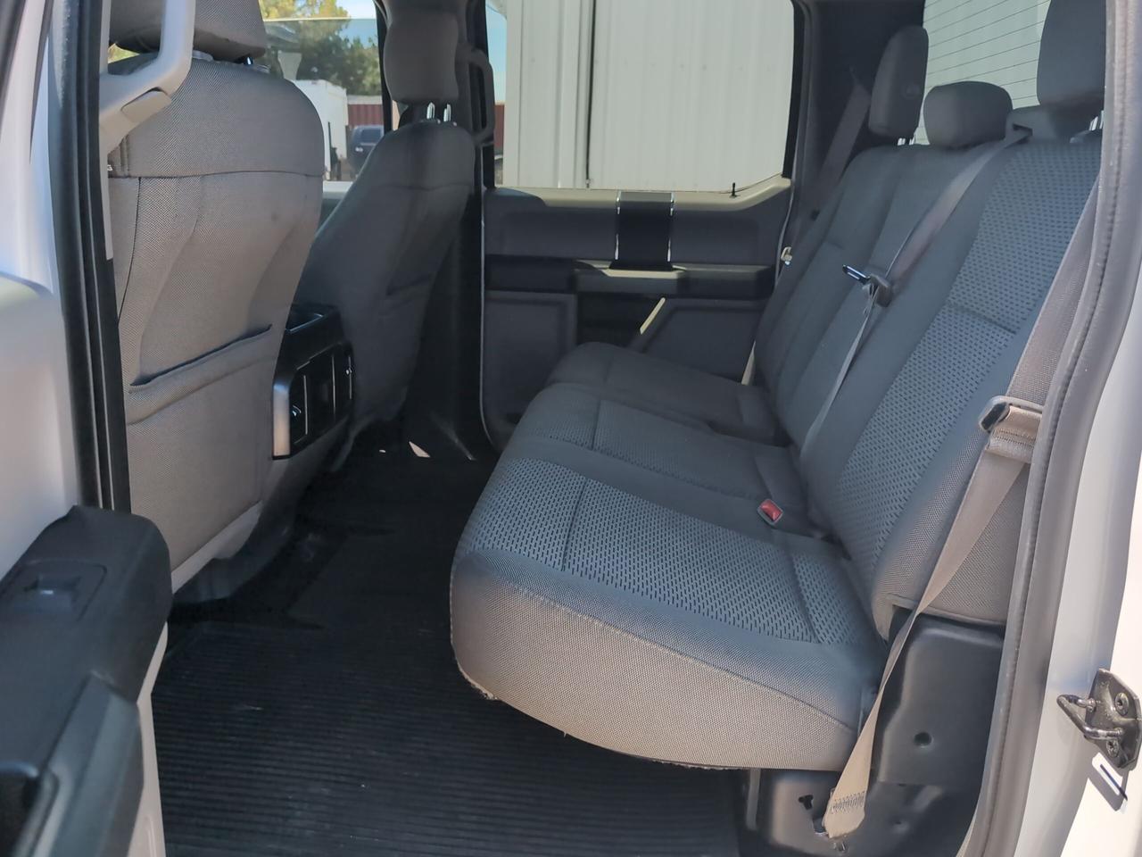 2016 Ford F-150 XLT 4WD SuperCrew 6.5' Box Photo