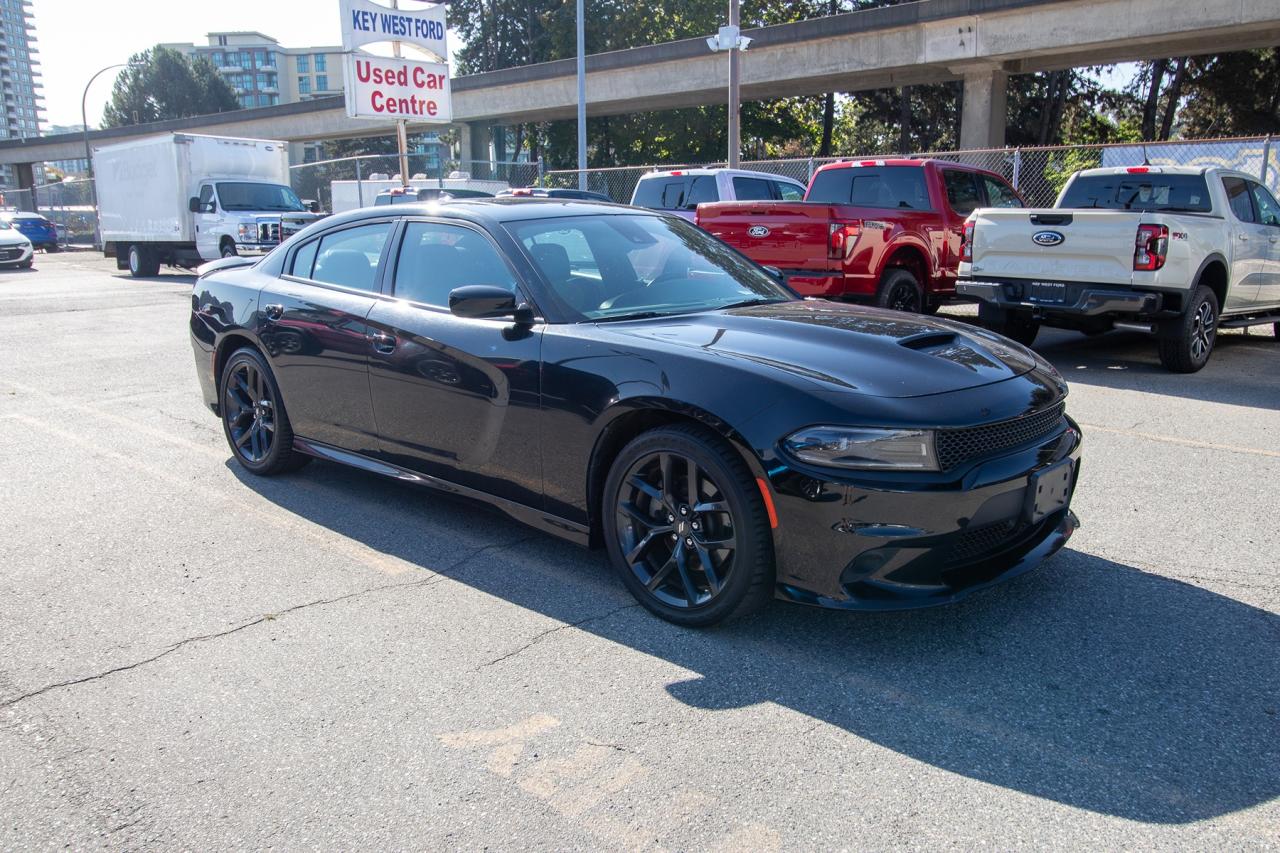 2023 Dodge Charger GT Photo4